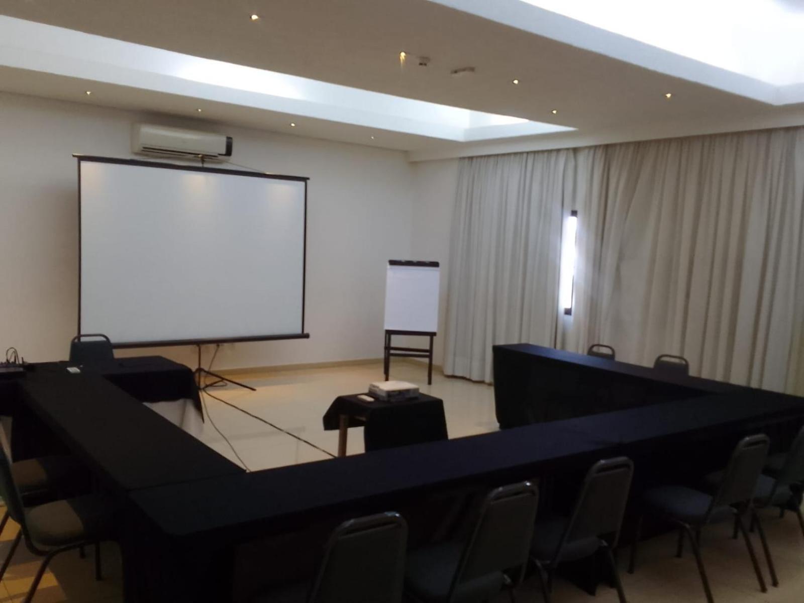 Oasis Tower Hotel Ribeirao Preto Luaran gambar