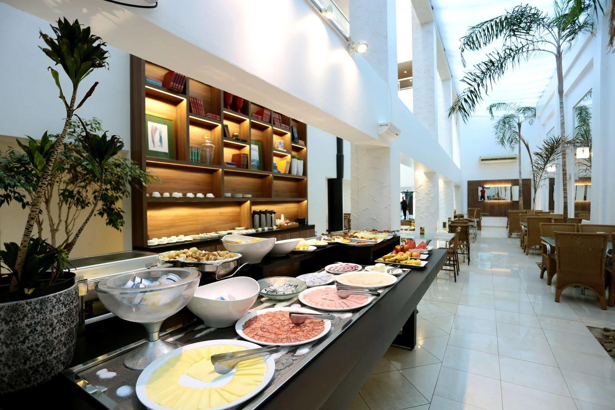 Oasis Tower Hotel Ribeirao Preto Luaran gambar
